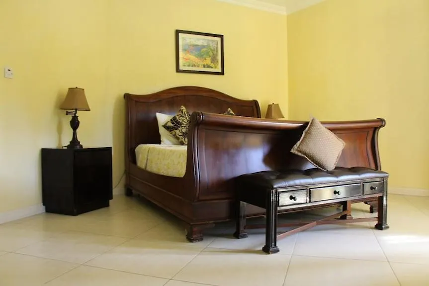 Milbrooks Resort Jamaica Montego Bay 0*,  Jamaica